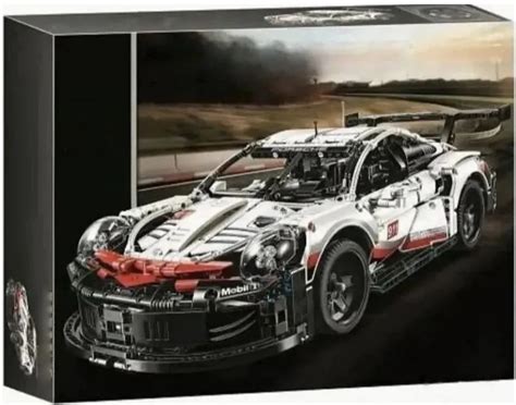 Конструктор Техник набор "Porsche 911 RSR" 1580 деталей (Порше 911 ...