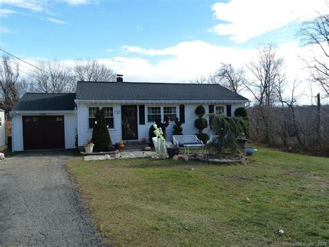 East Hartland, CT Real Estate - East Hartland Homes for Sale | realtor.com®