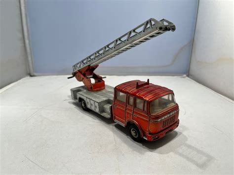 Dinky Toys Voiture Miniature Ref Berliet Fire