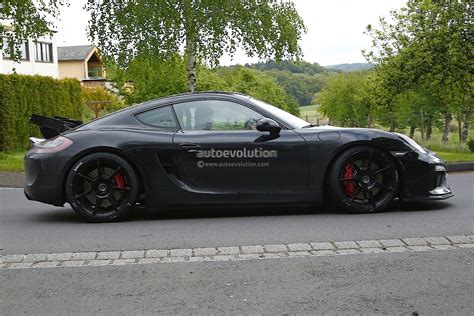 Porsche Cayman GT4 Spied Racing towards Production - autoevolution