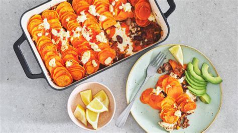 Ovenschotel Met Zoete Aardappel Bonen Avocado En Ricotta Recept