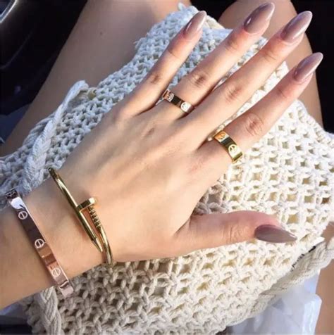 Accesorios Minimalistas que te harán lucir más Bella