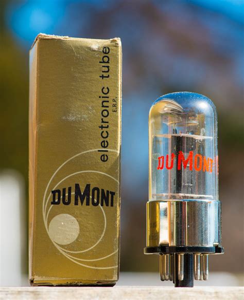 VinylSavor: Tube of the Month : The 6J5