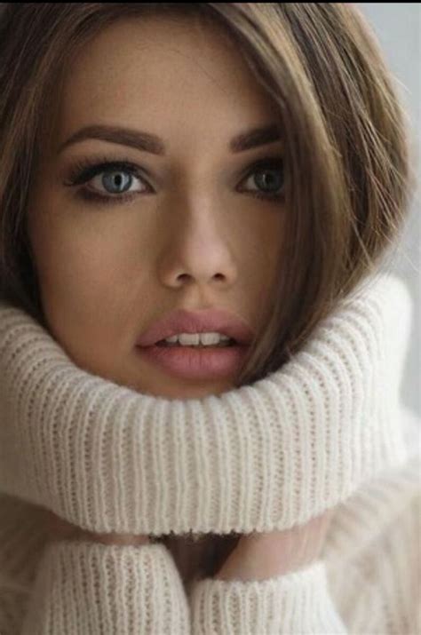 Pin By Lu ¨• On Cream ¨• Cool Eyes Beautiful Face Brunette Girl