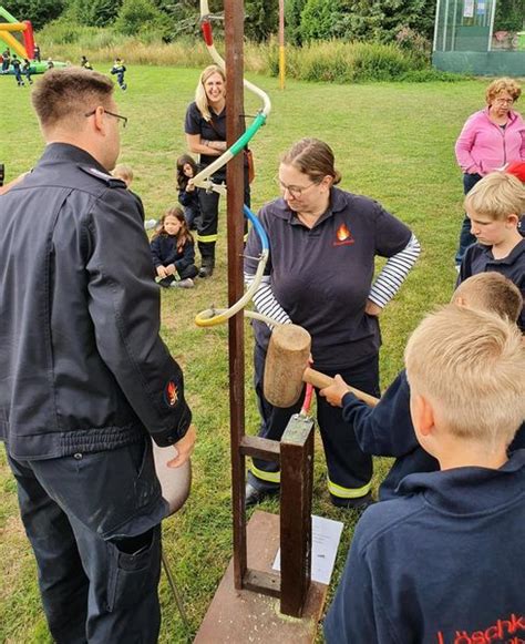 Gründung einer neuen Kinderfeuerwehr am Tag der Kinderfeuerwehren 2022