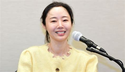 Min Hee Jin Comparti En Su Conferencia De Prensa Que Sugiri Una