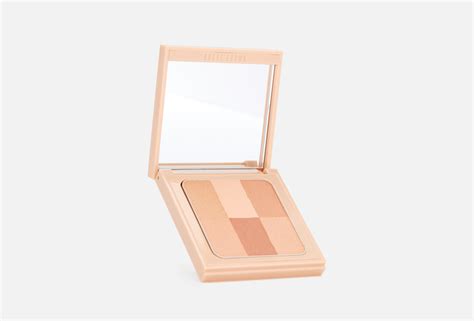 Bobbi Brown Nude Finish Illuminating Buff
