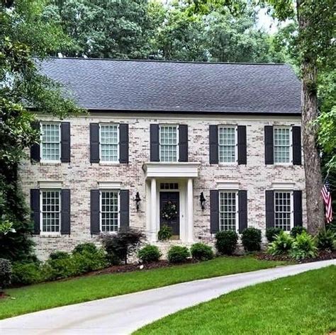 Romabio Limewash Avorio White Colonial House Exteriors Brick