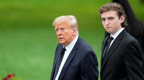 Erstmals Im Politik Rampenlicht Barron Trump Soll Als Delegierter