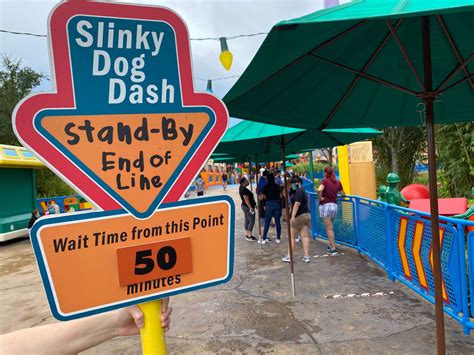 slinky dog dash wait time sign toy story land disney's hollywood studios - WDW News Today