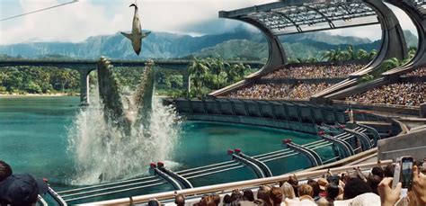 WATCH: First full 'Jurassic World' trailer released | 9news.com