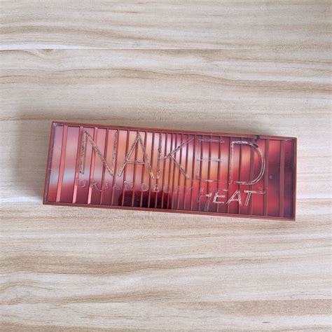 Naked Heat Eyeshadow Palette Shopee Thailand