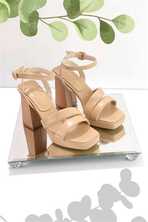 Bambi Nude Kadın Klasik Topuklu Ayakkabı K Fiyatı Yorumları Trendyol