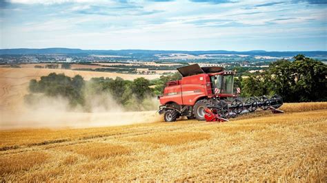 S Dharzer Bauern Starten In Schwere Ernte