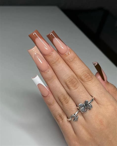 20 Elegant French Tip Fall Nail Ideas For Timeless Seasonal Beauty