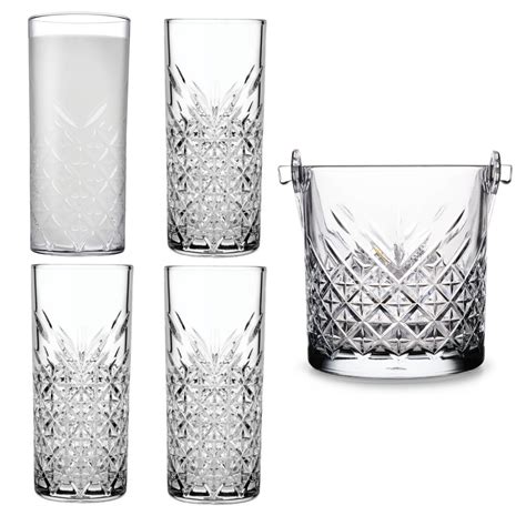 Kristal Cam Zel Setler Pa Abah E Nude