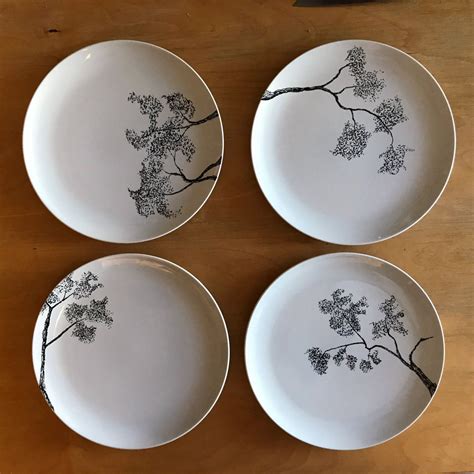 Set De Assiettes Plates Peintes La Main Dessins Originaux De La