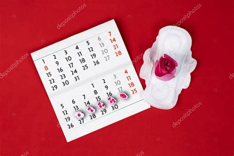 Primer Plano Del Calendario Femenino De Los Per Odos Para Comprobar Los