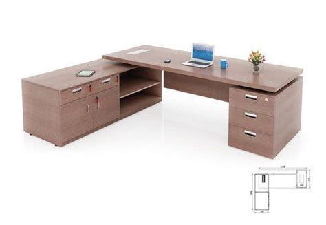 L Shape Wooden Office Director Table With Size 6x 2 5feet At 14000 00