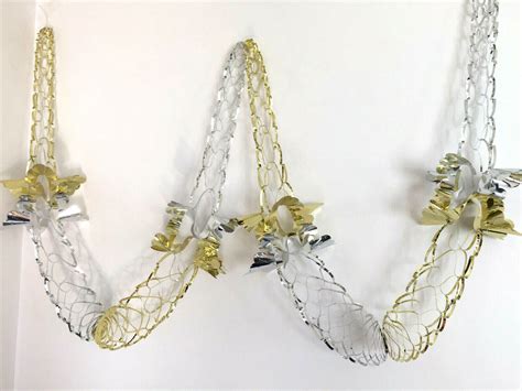 LARGE SILVER GOLD FOIL GARLAND CHRISTMAS WALL CEILING HANGING