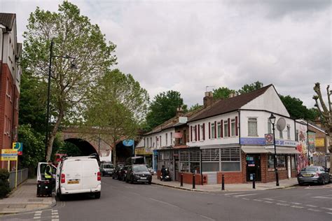 Nunhead Peter Trimming Cc By Sa Geograph Britain And Ireland