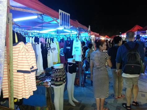 Vientiane Night Market | Laos Travel Guide