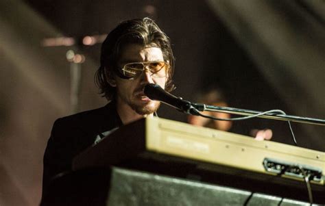 Here S What Arctic Monkeys New Songs Sound Like Live Nme