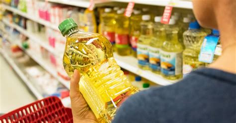 Is Canola Oil Toxic Heres What To Know As Claims Go Viral