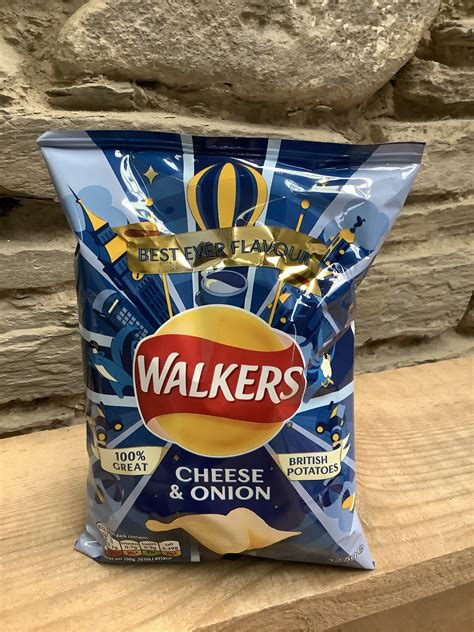 Walkers Crisps. Cheese and Onion – Siop Y Pentre