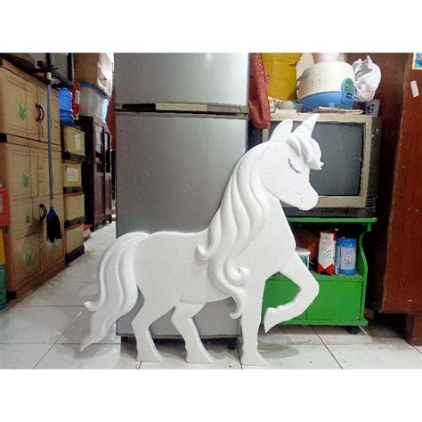 Jual KARAKTER UNICORN PATUNG KUDA UNICORN STYROFOAM | Shopee Indonesia