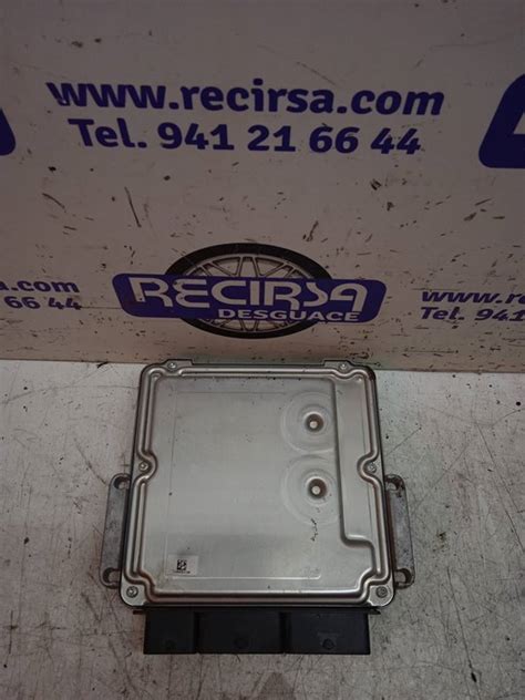 Engine Control Unit Ecu Dacia Sandero Ii Dci B Parts