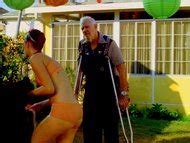 Naked Hanna Hall In American Cowslip