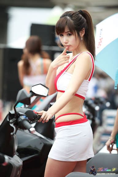 Car show girls, New Car, Girl Show, Hot Car: Korea Scooter Racing ...