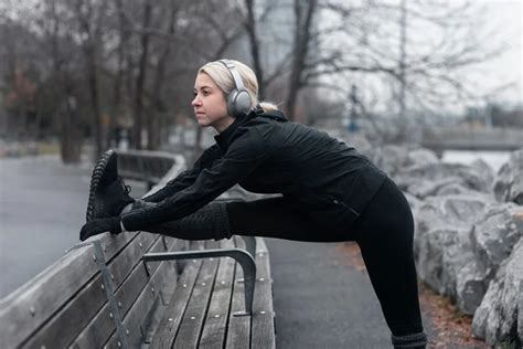 Tips For Exercising In Cold Weather Safely The Music Boxer