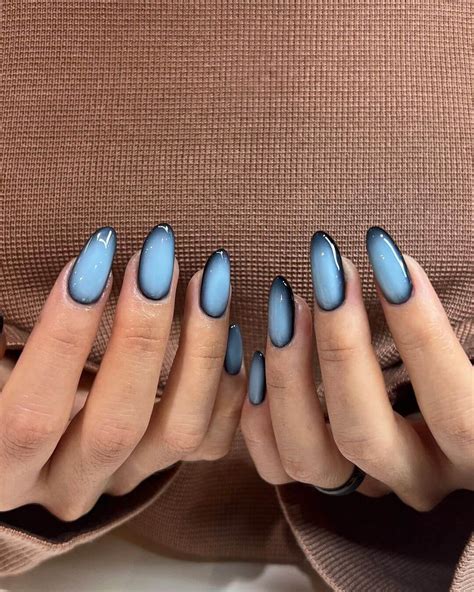 Blue Nails Design