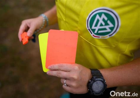 Oberpfälzer Schiedsrichter bekommt Morddrohungen Onetz