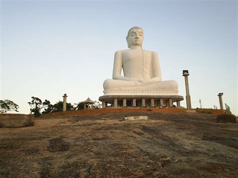 TRAVELER: Kurunegala