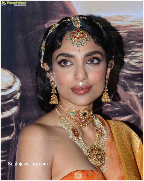 Shobhita Dhulipala In Kundan And Pearl Jewellery Indian Jewellery Designs