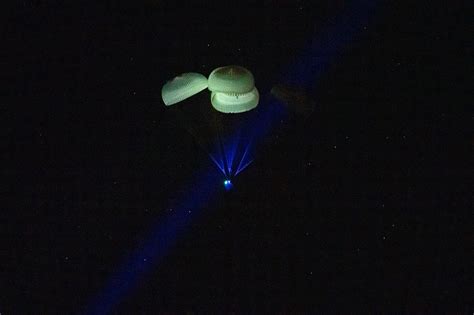 Crew Dragon Splashes Down To Close Out 157 Day Mission Spaceflight Now