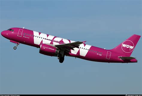 TF SIS WOW Air Airbus A320 232 Photo By Richard Dragon ID 885939