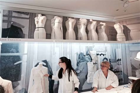 A Peek Inside The Dior Atelier Design House In Paris Solosophie