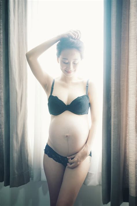 Bộ sưu tập ảnh nude Bầu Collection 1 Nude And Beauty