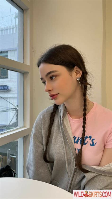 Dasha Taran Taaarannn Tarankaaa Nude Instagram Leaked Photo 4