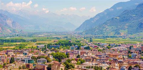 Martigny in Valais: A bit of Swiss history and geography | Along the Rhône river