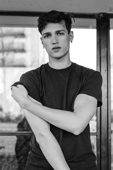 Jonah Reslier Click Models Management