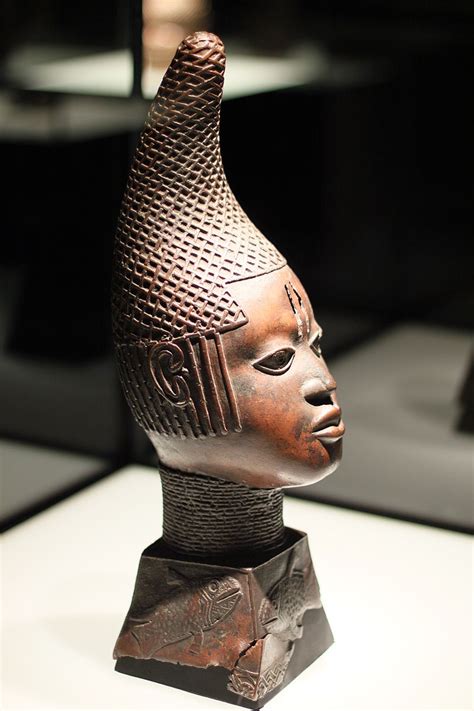 Idia - Wikipedia