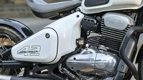 jawa  bobber full review performance mileage   money