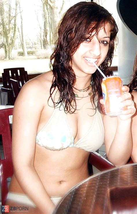 ARABIAN CHICKS FROM 1001 NIGHT VII ZB Porn