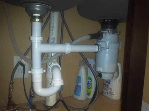 Efficient plumbing system for single-sink garbage disposal