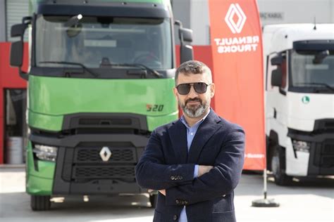 Renas Lojistik Filosuna Adet Renault Trucks T Ekici Katt